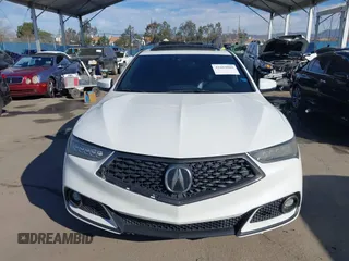 2018 Acura TLX w/A-SPEC Pkg with VIN 19UUB2F67JA003073, listed as a IAAI auction lot 41604080 with 121,078 mi miles. Bid and sale history available at carsss.com. Image 12.