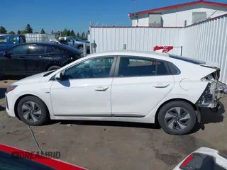 2017 Hyundai Ioniq SEL z VIN KMHC75LC5HU048413, wystawiony jako IAAI lot #42073696 z przebiegiem 81 467 mil mil oraz . Historia ofert i sprzedaży dostępna na DreamBid. Obrazek 15.