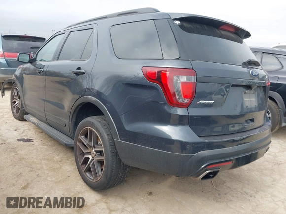 2017 Ford Explorer Sport z VIN 1FM5K8GT3HGD85809, wystawiony jako IAAI lot #41562470 z przebiegiem 80 484 mil mil oraz . Historia ofert i sprzedaży dostępna na DreamBid. Obrazek 3.