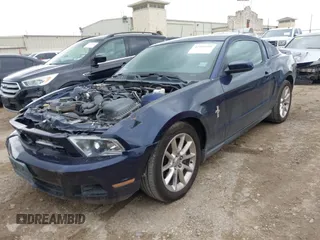 2011 Ford Mustang V6 with VIN 1ZVBP8AM9B5153645, listed as a IAAI auction lot 42109795 with 124,055 mi miles and . Bid and sale history available at carsss.com. Image 2.