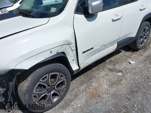 2015 Jeep Renegade Limited with VIN ZACCJBDT0FPB56326, listed as a IAAI auction lot 41964847 with 173,844 mi miles and . Bid and sale history available at DreamBid. Image 17.
