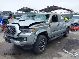 2023 Toyota Tacoma SR с VIN 3TMCZ5AN7PM571938, выставлен на аукционе IAAI как лот 42529584 с пробегом 20 877 миль миль и . История ставок и продаж доступна на DreamBid. Изображение 2.