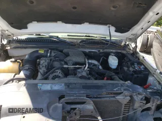 2006 Chevrolet Silverado 3500 DRW LT1 with VIN 1GCJK33D16F247533, listed as a Copart auction lot 68072184 with 0 mi miles and Salvage Title. Bid and sale history available at carsss.com. Image 11.