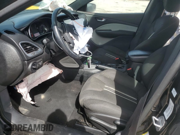 2013 Dodge Dart SXT z VIN 1C3CDFBA4DD104097, wystawiony jako Copart lot #57304125 z przebiegiem Nie podano mil oraz Nie do naprawy • Non repairable. Historia ofert i sprzedaży dostępna na DreamBid. Obrazek 6.