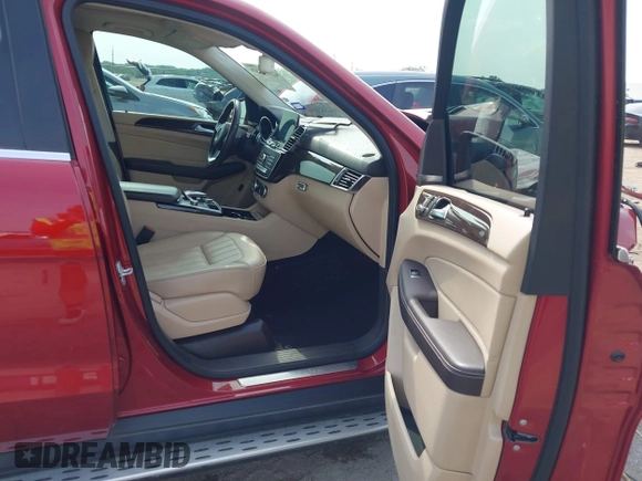 2018 Mercedes-Benz GLE 350 с VIN 4JGDA5JB5JB061874, выставлен на аукционе IAAI как лот 42275143 с пробегом 96 355 миль миль и . История ставок и продаж доступна на DreamBid. Изображение 5.