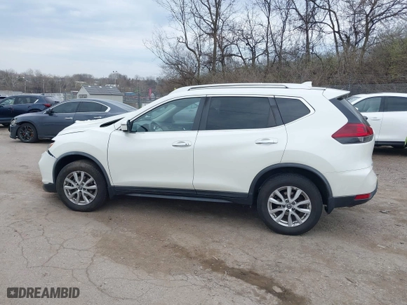 2020 Nissan Rogue SV with VIN KNMAT2MV7LP526019, listed as a IAAI auction lot 41910177 with 93,510 mi miles. Bid and sale history available at carsss.com. Image 15.