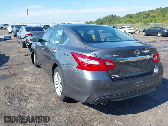 2017 Nissan Altima SV with VIN 1N4AL3AP5HC254232, listed as a IAAI auction lot 40189629 with 46,239 mi miles and . Bid and sale history available at carsss.com. Image 3.