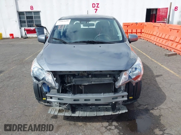 2022 Mitsubishi Mirage ES z VIN ML32AUHJ9NH003355, wystawiony jako IAAI lot #42085618 z przebiegiem 44 385 mil mil oraz . Historia ofert i sprzedaży dostępna na DreamBid. Obrazek 13.