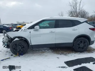2019 Chevrolet Blazer with VIN 3GNKBGRS6KS571642, listed as a IAAI auction lot 41289178 with 0 mi miles. Bid and sale history available at carsss.com. Image 13.