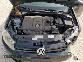 2013 Volkswagen Golf w/Conv & Sunroof z VIN WVWDB7AJ3DW117568, wystawiony jako Copart lot #57638805 z przebiegiem 133 641 mil mil oraz Szkoda całkowita • Salvage title. Historia ofert i sprzedaży dostępna na DreamBid. Obrazek 11.