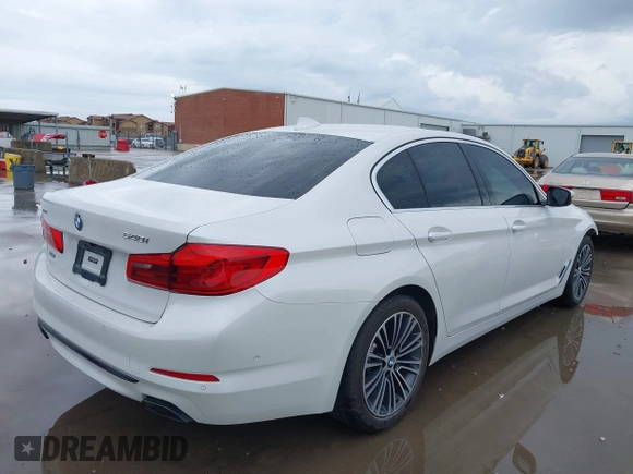 2019 BMW 5 Series 540i xDrive with VIN WBAJE7C50KWW11147, listed as a IAAI auction lot 42471644 with 44,144 mi miles and . Bid and sale history available at DreamBid. Image 4.