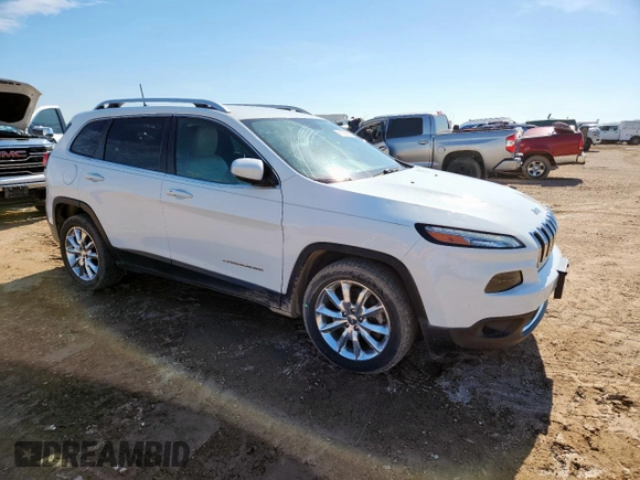 2016 Jeep Cherokee Limited with VIN 1C4PJLDB9GW329005, listed as a Copart auction lot 61939155 with 106,237 mi miles and Clean title. Bid and sale history available at DreamBid. Image 4.