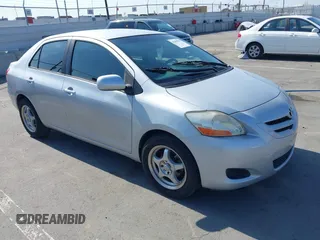 2008 Toyota Yaris с VIN JTDBT923281221083, выставлен на аукционе IAAI как лот 42382759 с пробегом 164 231 миль миль и . История ставок и продаж доступна на DreamBid. Изображение 1.