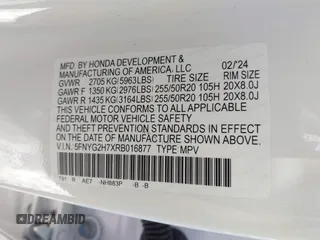2024 Honda Pilot Touring with VIN 5FNYG2H7XRB016877, listed as a IAAI auction lot 41496013 with 18,213 mi miles and . Bid and sale history available at DreamBid. Image 9.