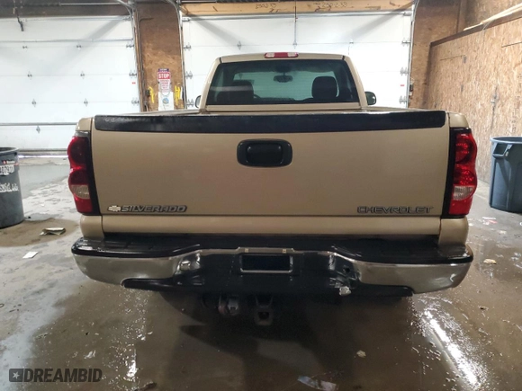 2004 Chevrolet Silverado 1500 Z71 with VIN 1GCEK14T54Z292272, listed as a Copart auction lot 43121785 with 174,768 mi miles and Salvage Title. Bid and sale history available at carsss.com. Image 10.