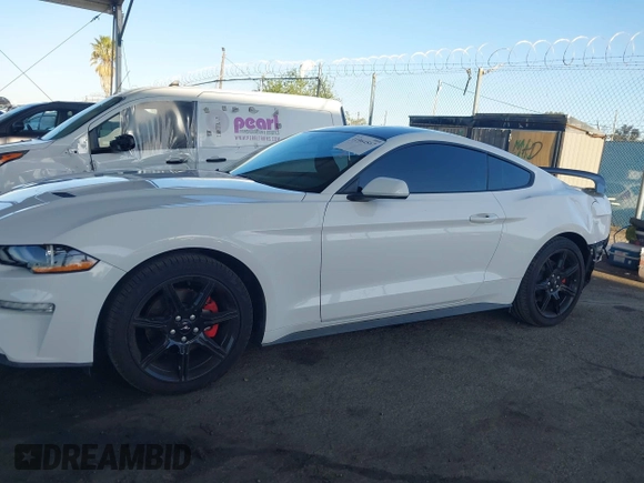 2018 Ford Mustang EcoBoost with VIN 1FA6P8TH7J5144970, listed as a IAAI auction lot 41964567 with 88,939 mi miles and . Bid and sale history available at carsss.com. Image 15.