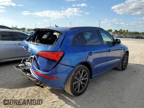 2016 Audi SQ5 Premium Plus with VIN WA1CCAFP8GA019540, listed as a Copart auction lot 61051452 with 41,302 mi miles. Bid and sale history available at carsss.com. Image 4.