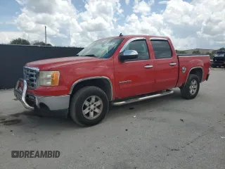 2010 GMC Sierra 1500 SLE with VIN 3GTRCVE04AG255963, listed as a Copart auction lot 62875515 with 118,614 mi miles and Salvage title. Bid and sale history available at DreamBid. Image 1.