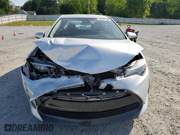 2019 Toyota Corolla L z VIN 2T1BURHE5KC219319, wystawiony jako Copart lot #54297135 z przebiegiem 68 876 mil mil oraz Szkoda całkowita • Salvage title. Historia ofert i sprzedaży dostępna na DreamBid. Obrazek 5.