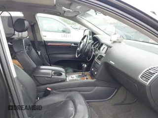2007 Audi Q7 with VIN WA1AV74LX7D041803, listed as a IAAI auction lot 42744430 with 191,131 mi miles and . Bid and sale history available at DreamBid. Image 5.