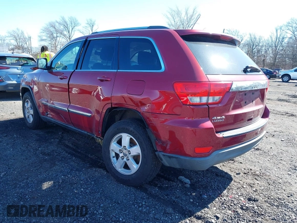 2012 Jeep Grand Cherokee Laredo with VIN 1C4RJFAG7CC297757, listed as a IAAI auction lot 41901645 with 270,731 mi miles. Bid and sale history available at carsss.com. Image 3.