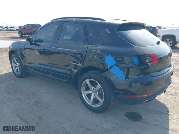 2018 Porsche Macan with VIN WP1AA2A54JLB01757, listed as a IAAI auction lot 41560853 with 98,815 mi miles. Bid and sale history available at carsss.com. Image 3.
