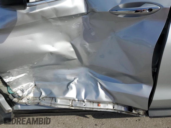 2019 Infiniti QX50 Luxe with VIN 3PCAJ5M19KF123138, listed as a Copart auction lot 61367315 with 117,826 mi miles and Salvage title. Bid and sale history available at DreamBid. Image 7.