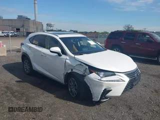 2019 Lexus NX 300 z VIN JTJBARBZ8K2200862, wystawiony jako IAAI lot #42201649 z przebiegiem 42 564 mil mil oraz . Historia ofert i sprzedaży dostępna na DreamBid. Obrazek 1.