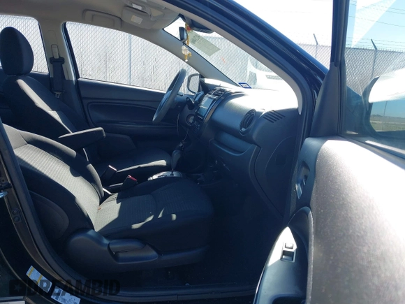 2024 Mitsubishi Mirage ES z VIN ML32FUFJ3RHF01404, wystawiony jako IAAI lot #41214066 z przebiegiem 14 872 mil mil oraz . Historia ofert i sprzedaży dostępna na DreamBid. Obrazek 5.