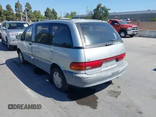 1991 Toyota Previa z VIN JT3AC22S9M0007206, wystawiony jako IAAI lot #42306449 z przebiegiem 246 267 mil mil oraz . Historia ofert i sprzedaży dostępna na DreamBid. Obrazek 3.