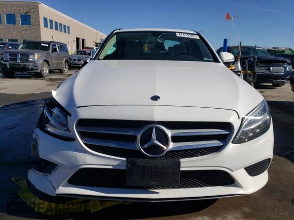 2019 Mercedes-Benz C 300 with VIN 55SWF8EB1KU297185, listed as a Copart auction lot 47410205 with 58,425 mi miles and Salvage Title. Bid and sale history available at carsss.com. Image 5.