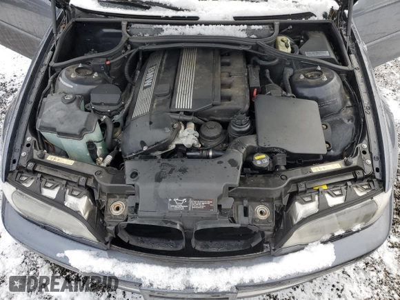 2003 BMW 3 Series 330Ci with VIN WBABS53433EV90570, listed as a Copart auction lot 43484075 with 147,082 mi miles and Salvage Title. Bid and sale history available at carsss.com. Image 11.