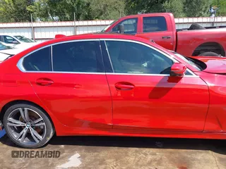 2021 BMW 3 Series 330i z VIN 3MW5R1J08M8B56246, wystawiony jako IAAI lot #42355325 z przebiegiem 48 699 mil mil oraz . Historia ofert i sprzedaży dostępna na DreamBid. Obrazek 12.