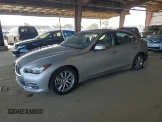 2017 Infiniti Q50 Premium z VIN JN1EV7AP8HM736591, wystawiony jako Copart lot #56949185 z przebiegiem 52 999 mil mil oraz Szkody całkowita. Historia ofert i sprzedaży dostępna na DreamBid. Obrazek 1.