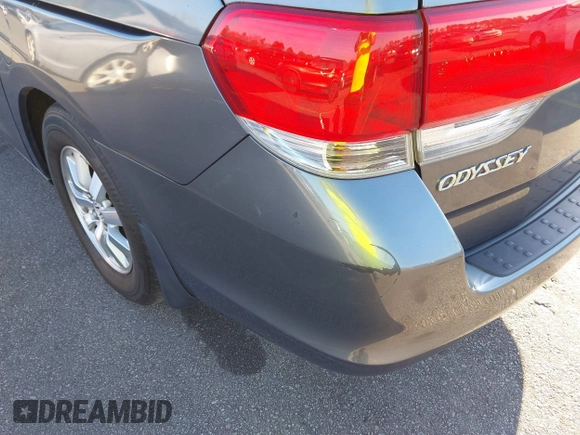 2010 Honda Odyssey EX-L with VIN 5FNRL3H76AB010388, listed as a IAAI auction lot 41678322 with 197,826 mi miles and . Bid and sale history available at carsss.com. Image 12.