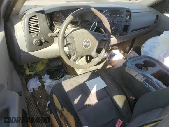 2011 GMC Sierra 1500 Work Truck z VIN 1GTN1TEXXBZ132949, wystawiony jako Copart lot #74590944 z przebiegiem 196 562 mil mil oraz Szkody całkowita. Historia ofert i sprzedaży dostępna na DreamBid. Obrazek 8.