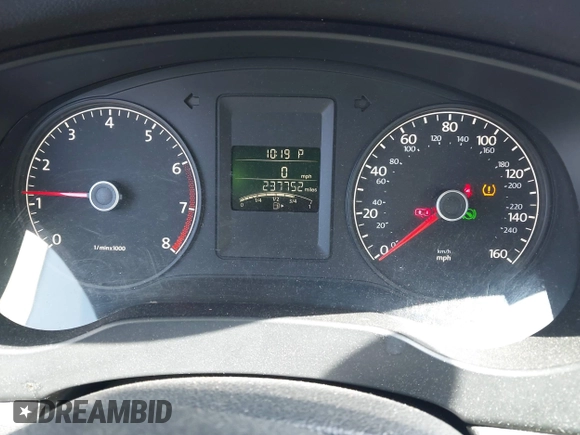 2014 Volkswagen Jetta S z VIN 3VW2K7AJ9EM207135, wystawiony jako IAAI lot #42316176 z przebiegiem 237 752 mil mil oraz . Historia ofert i sprzedaży dostępna na DreamBid. Obrazek 7.