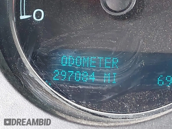 2013 Chevrolet Tahoe LTZ with VIN 1GNSKCE0XDR373858, listed as a IAAI auction lot 42456875 with 297,084 mi miles and . Bid and sale history available at DreamBid. Image 7.