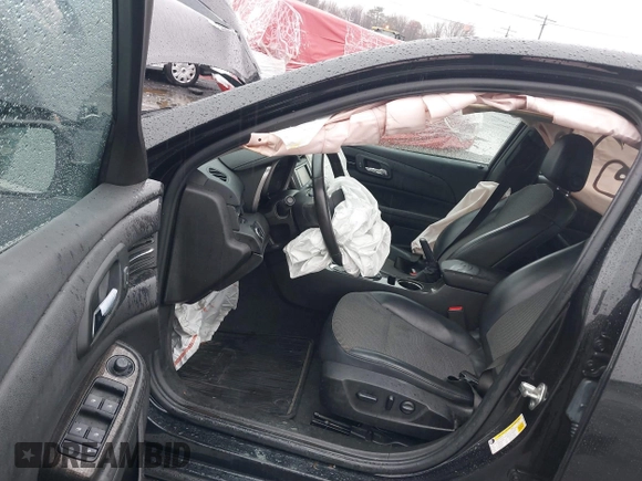 2015 Chevrolet Malibu LT with VIN 1G11D5SL9FF270436, listed as a IAAI auction lot 41863239 with 70,670 mi miles and . Bid and sale history available at DreamBid. Image 5.