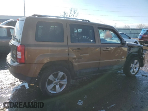 2011 Jeep Patriot Latitude X with VIN 1J4NF4GBXBD165241, listed as a Copart auction lot 46811435 with 197,802 mi miles and Clean Title. Bid and sale history available at DreamBid. Image 3.
