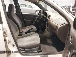 1996 Geo Metro z VIN 2C1MR529XT6777469, wystawiony jako IAAI lot #41392706 z przebiegiem 353 287 mil mil oraz . Historia ofert i sprzedaży dostępna na DreamBid. Obrazek 5.