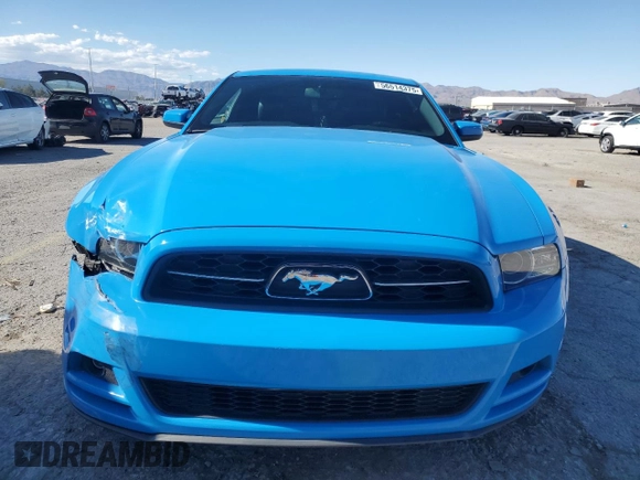 2013 Ford Mustang V6 с VIN 1ZVBP8AM9D5248001, выставлен на аукционе Copart как лот 56514375 с пробегом 119 971 миль миль и Списание • Salvage title. История ставок и продаж доступна на DreamBid. Изображение 5.
