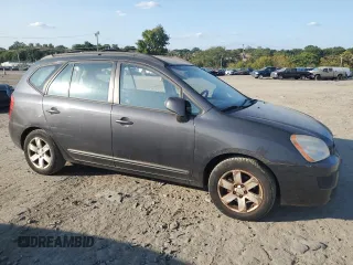 2008 Kia Rondo LX with VIN KNAFG525487218373, listed as a Copart auction lot 70658484 with 128,320 mi miles and Salvage Title. Bid and sale history available at carsss.com. Image 4.