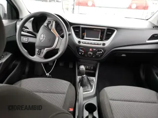 2020 Hyundai Accent SE with VIN 3KPC24A61LE112142, listed as a Copart auction lot 70486452 with 8,297 mi miles. Bid and sale history available at carsss.com. Image 8.