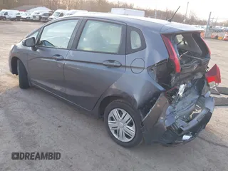2019 Honda Fit LX with VIN 3HGGK5H43KM706622, listed as a IAAI auction lot 41840886 with 37,962 mi miles. Bid and sale history available at carsss.com. Image 3.