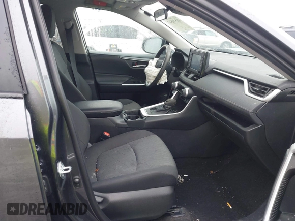 2020 Toyota RAV4 XLE with VIN 2T3P1RFV8LC122030, listed as a IAAI auction lot 41574567 with 42,586 mi miles and . Bid and sale history available at DreamBid. Image 5.