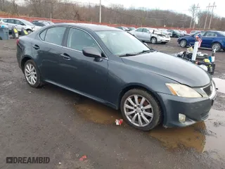 2007 Lexus IS 250 with VIN JTHCK262772009223, listed as a IAAI auction lot 41142962 with 207,967 mi miles. Bid and sale history available at carsss.com. Image 1.