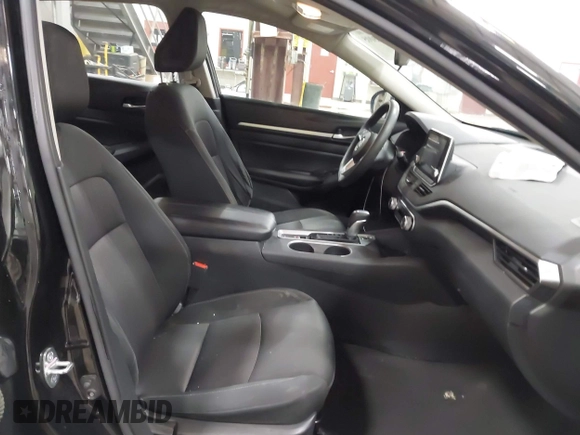 2022 Nissan Altima SV with VIN 1N4BL4DW2NN309118, listed as a IAAI auction lot 41433005 with 62,327 mi miles and . Bid and sale history available at DreamBid. Image 5.