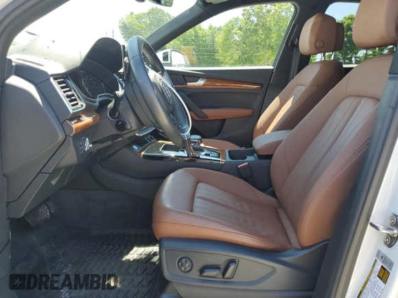2023 Audi Q5 S line Premium z VIN WA1GAAFY2P2105890, wystawiony jako Copart lot #55735335 z przebiegiem 23 726 mil mil oraz Szkoda całkowita • Salvage title. Historia ofert i sprzedaży dostępna na DreamBid. Obrazek 7.