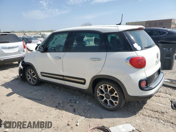 2014 FIAT 500L Trekking with VIN ZFBCFADH4EZ010067, listed as a Copart auction lot 51800935 with Not provided miles and Salvage title. Bid and sale history available at DreamBid. Image 2.